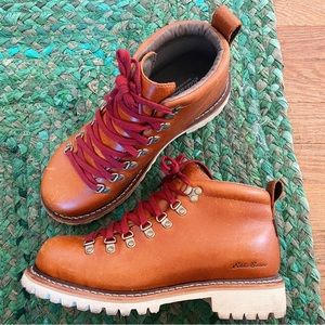 Eddie Bauer K-6 Boots -Women’s Size 8.5